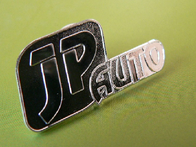 Vert galvanizált kitűzők